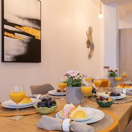 Host Wise - Duplex House - Terrace