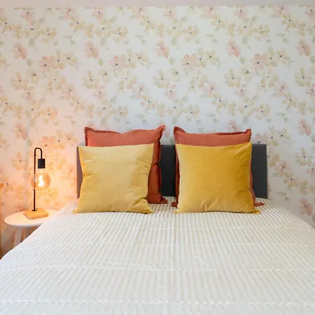 Host Wise - Duplex House - Terrace *