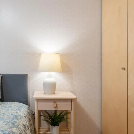 Host Wise - Duplex House - Terrace